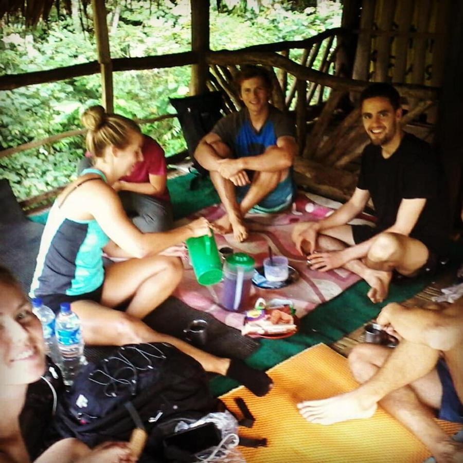 Orangutantreksumatra & Lovely Jungle Lodge Only Book If You Are Treking With Us Bukit Lawang Exterior foto