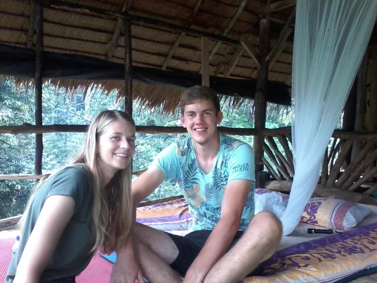 Orangutantreksumatra & Lovely Jungle Lodge Only Book If You Are Treking With Us Bukit Lawang Exterior foto