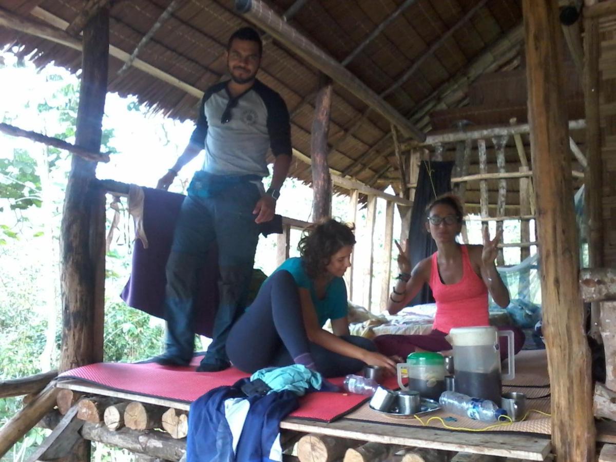 Orangutantreksumatra & Lovely Jungle Lodge Only Book If You Are Treking With Us Bukit Lawang Exterior foto