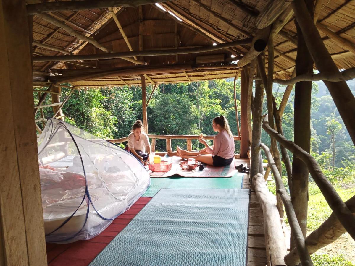 Orangutantreksumatra & Lovely Jungle Lodge Only Book If You Are Treking With Us Bukit Lawang Zimmer foto