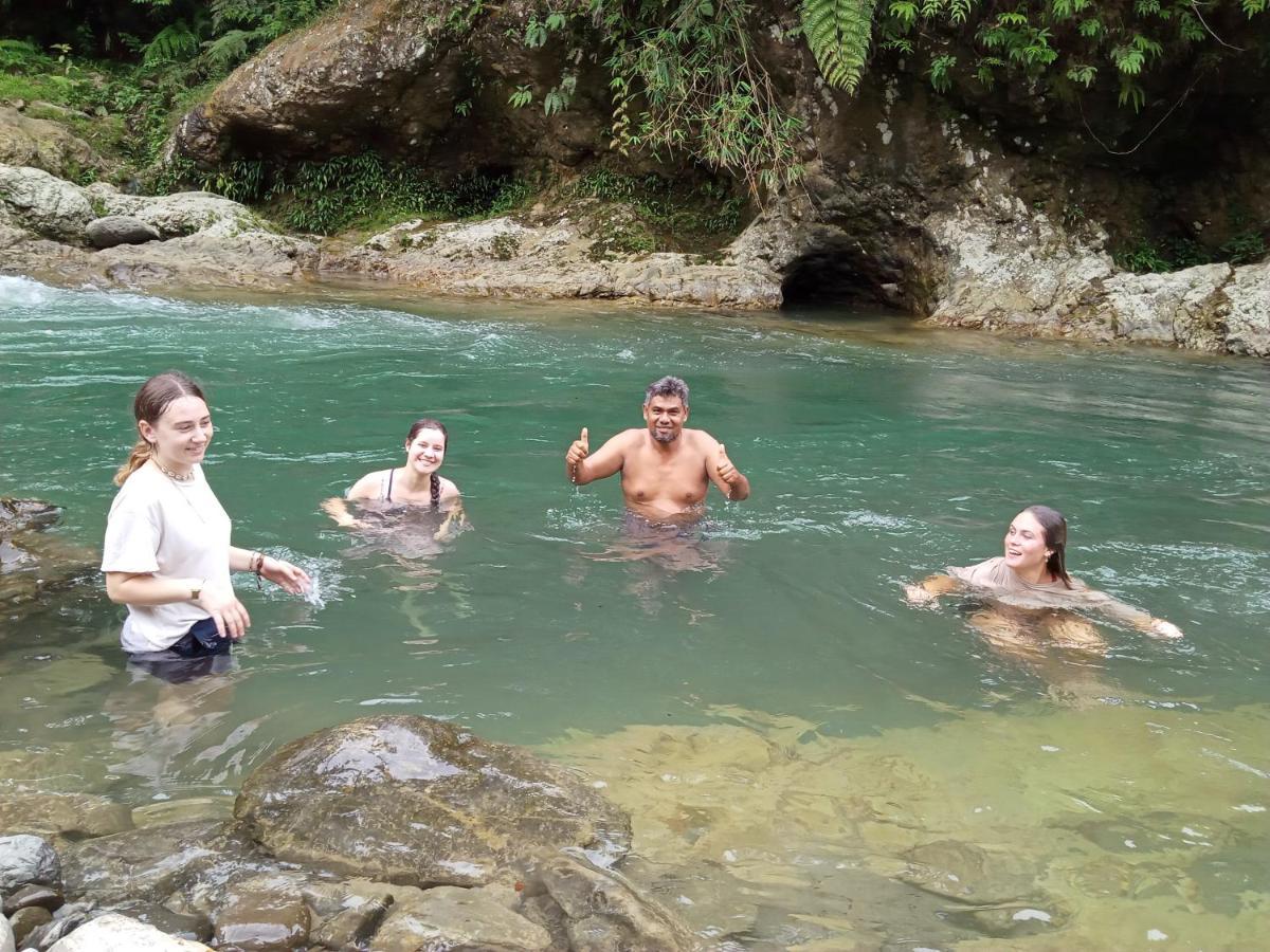 Orangutantreksumatra & Lovely Jungle Lodge Only Book If You Are Treking With Us Bukit Lawang Exterior foto